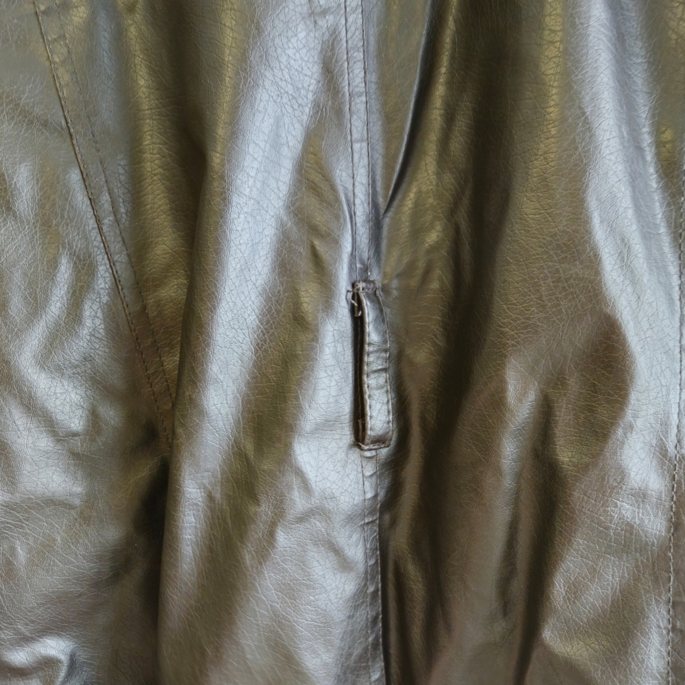 1955 vintage premium faux leather jacket ruffles Biker Goth women xl **FLAWS** - Picture 6 of 11